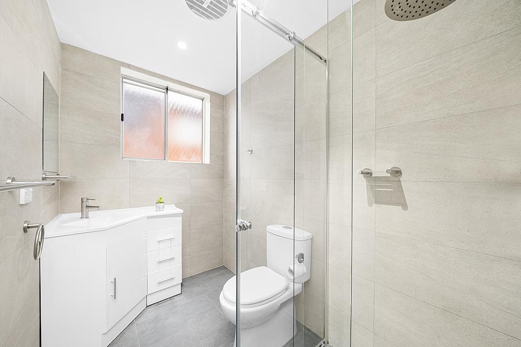 Photo 4 of 4 / 47 Yerrick Road