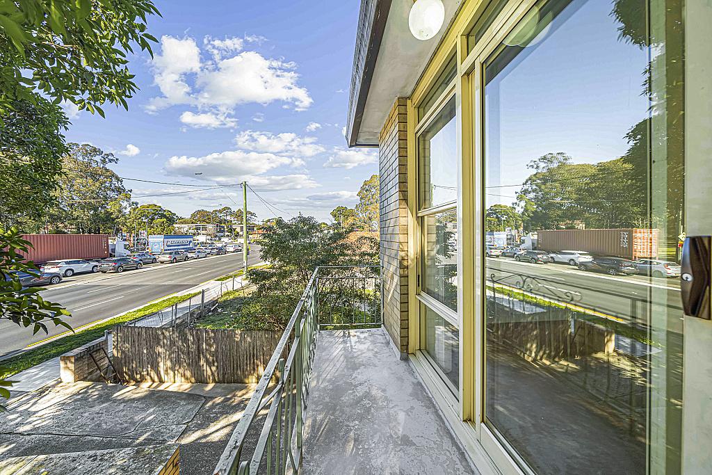 Photo 7 of 3 / 165 King Georges Road
