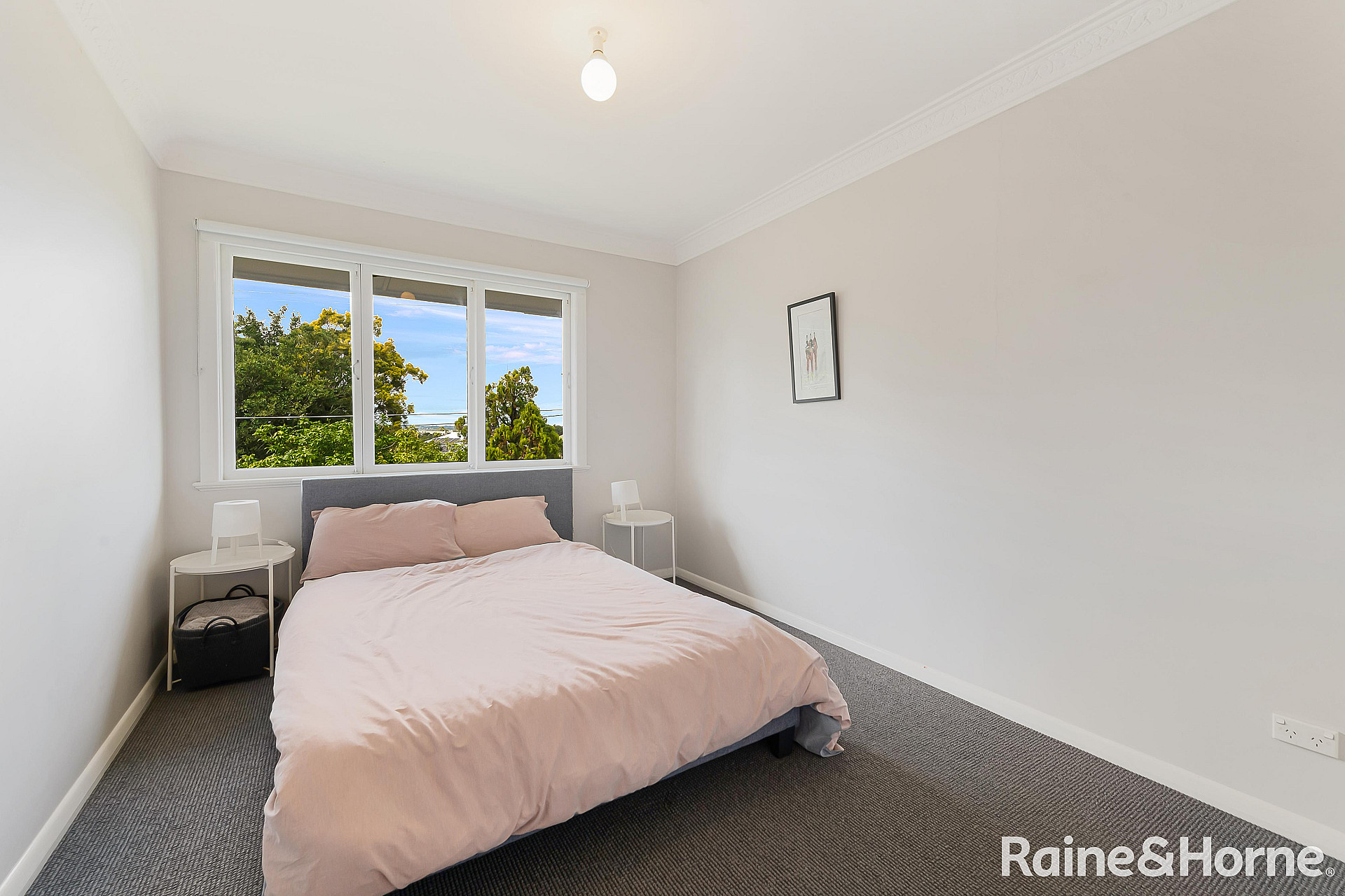 4 Blackheath Road, OXLEY, QLD, 4075 Under Offer