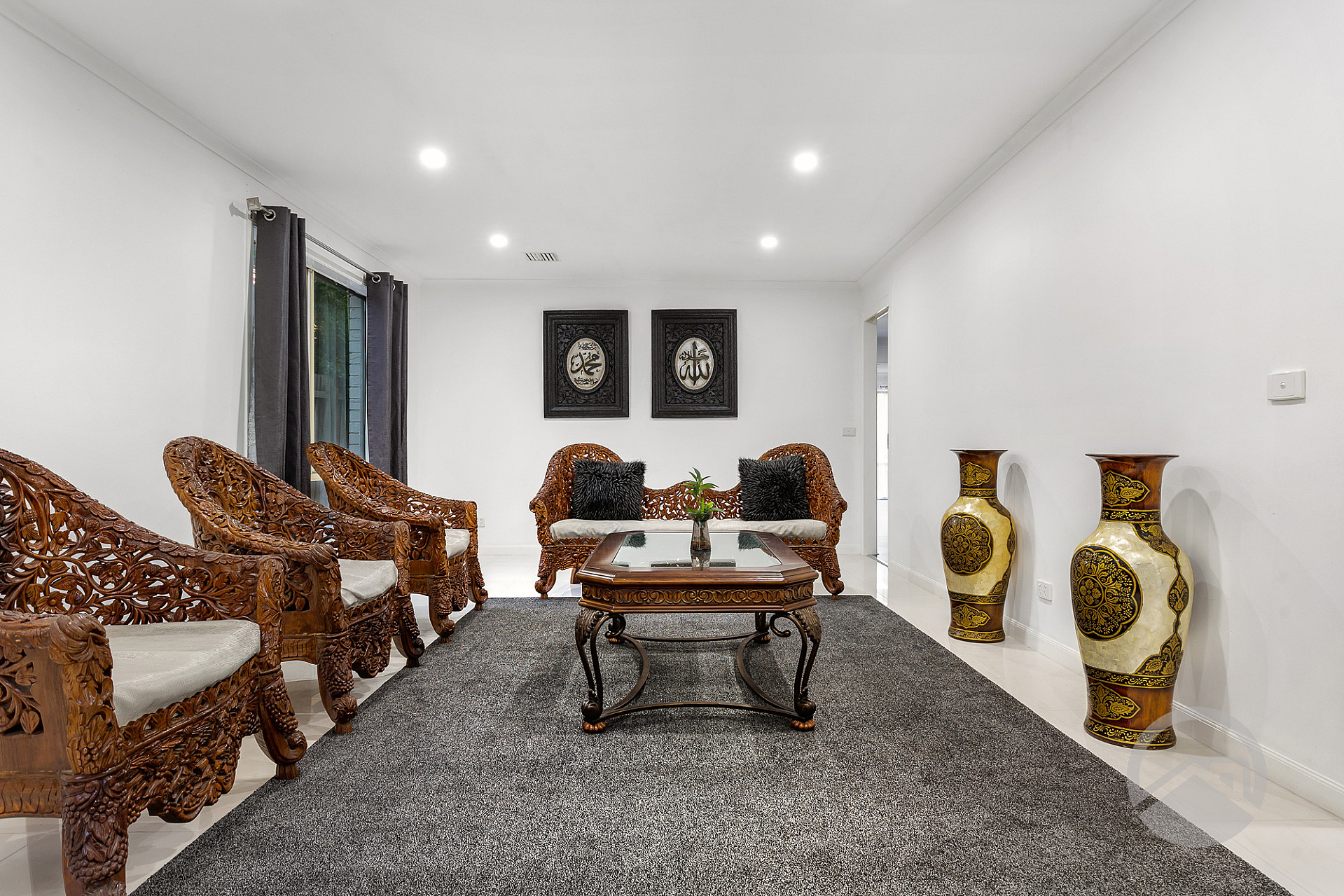 15 Broadland Way, NARRE WARREN SOUTH, VIC, 3805 1,050,000 1,155,000