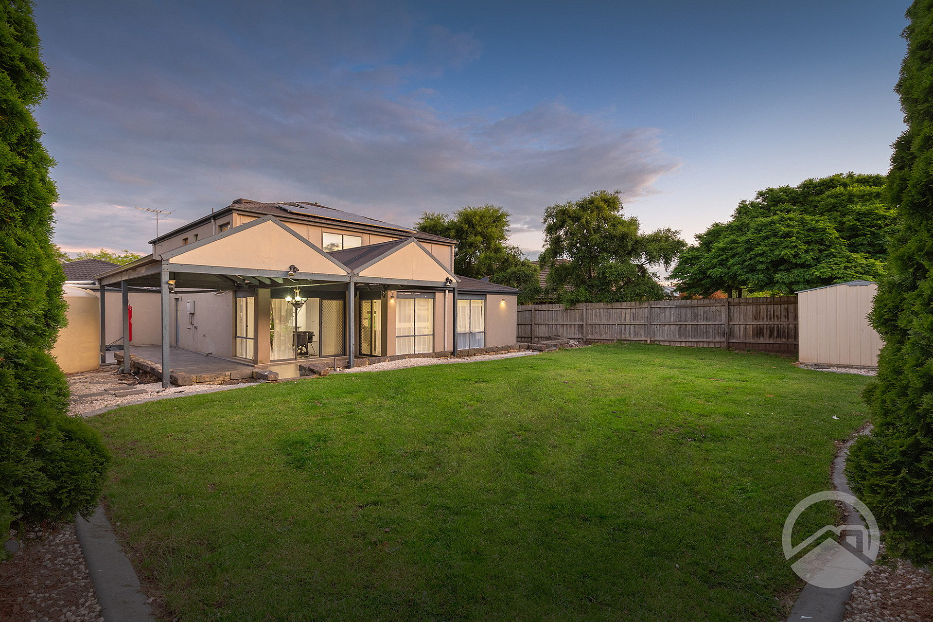 15 Broadland Way, NARRE WARREN SOUTH, VIC, 3805 1,050,000 1,155,000
