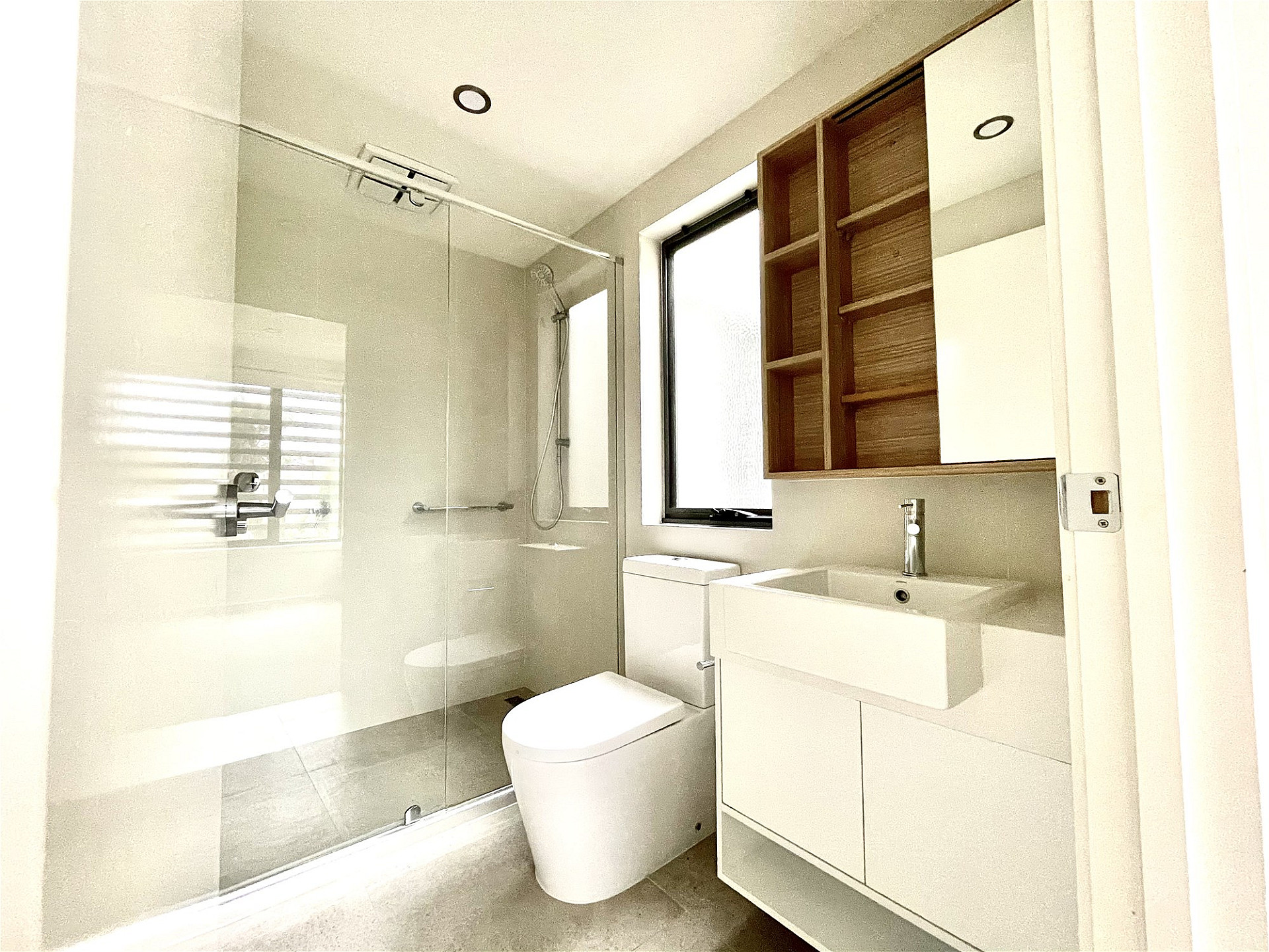 2 Cresbrook Lane, IVANHOE, VIC, 3079 550/Week