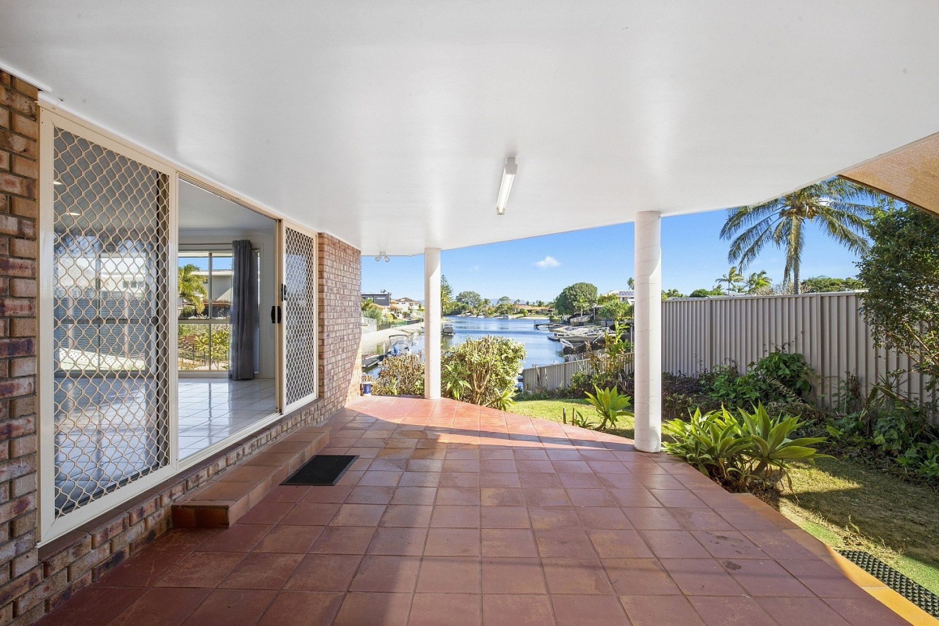 64 Alec Avenue, Mermaid Waters, QLD, 4218 1,725,000